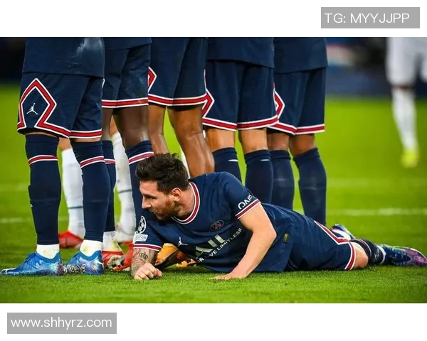 足球明星意外受伤搞笑瞬间大集合让你捧腹大笑的精彩图片分享