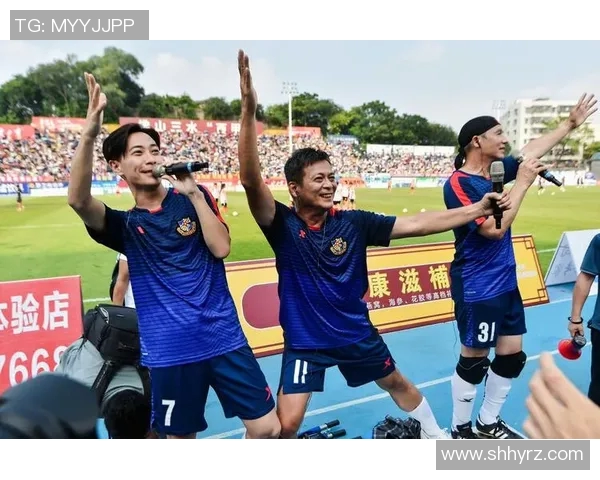 足球明星的退役之路与未来展望:从绿茵场到人生新篇章