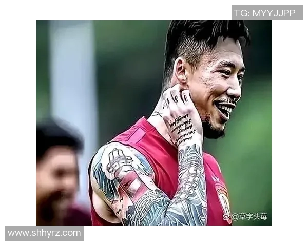 足球明星纹身大揭秘谁是球场上的艺术家与个性代表